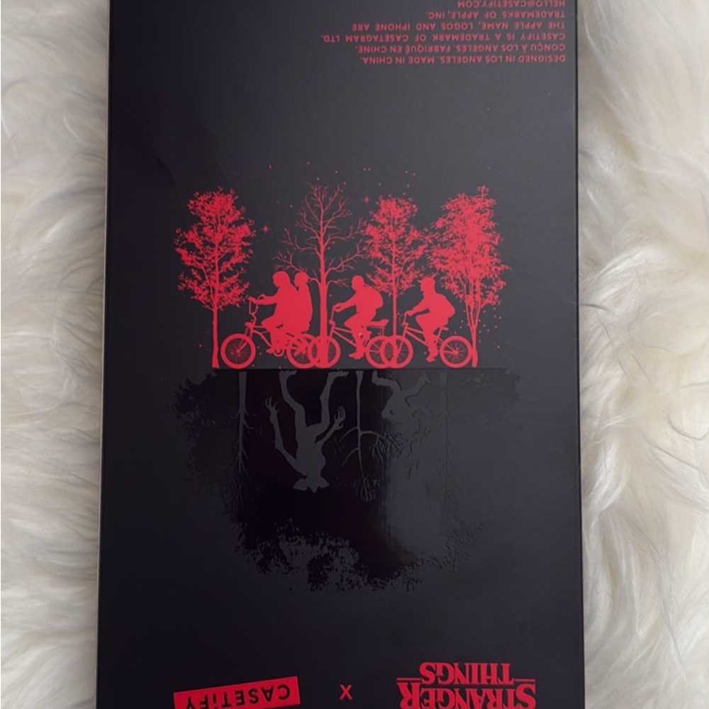 Casetify Stranger Things Themed Phone Case - iPhone16 pro max - Picture 2 of 2
